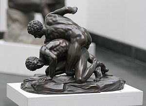 300px-Pankratiasten_in_fight_copy_of_greek_statue_3_century_bC
