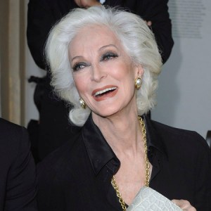 You gotta hand it to her. Carmen Dell'Orefice is 82 and obviously doing something right in the anti-aging battle.herworldplus.com